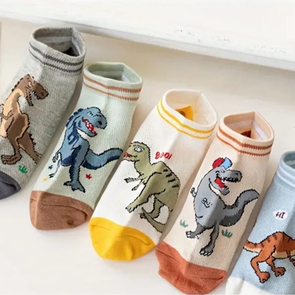 5 Pair Of Dinosaur Pattern Boy No Show Socks  Size 1-3 Year Old - Picture 2 of 5